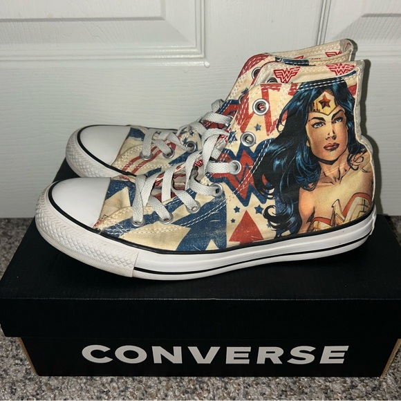 Converse Women's High-Top Sneakers - Multicolor Wonder Design - Picture 7 of 8